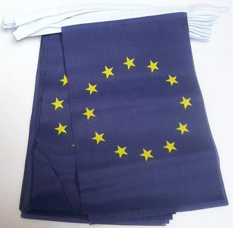 AZ FLAG Bandiera da Tavolo Europa 21x14c - Piccola BANDIERINA Unione