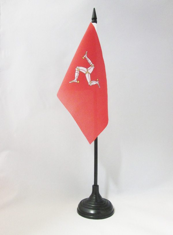 ISLE OF MAN TISCHFLAGGE 4"" x 6"" - MANX - ENGLISCHE SCHREIBTISCHFLAGGE 15 x 10 cm - schwarz p - Bild 1 von 2